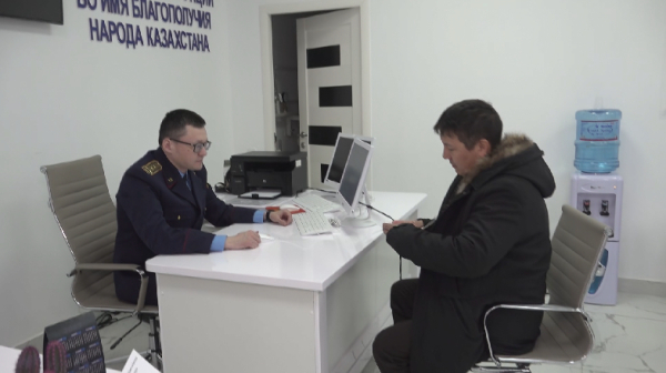 Полицейский из Уральска незаконно привлек к ответственности трёх бизнесменов