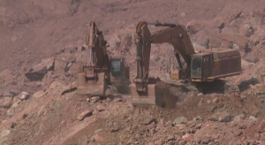 Поисково-спасательные работы продолжаются на месте обрушения шахты в Китае
