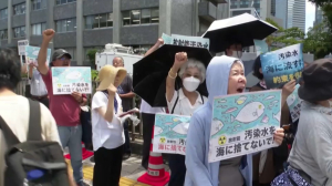 В Японии продолжаются митинги против сброса радиоактивной воды с «Фукусима-1»