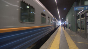 В режиме ожидания: казахстанцы жалуются на частые задержки поездов
