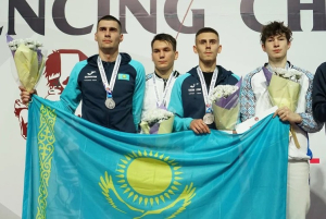 Казахстанские фехтовальщики завоевали пять медалей на молодежном Чемпионате Азии в Алматы