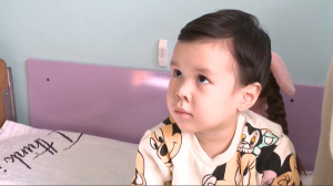 Сложнейшую операцию по пересадке пищевода сделали трехлетней девочке в Алматы