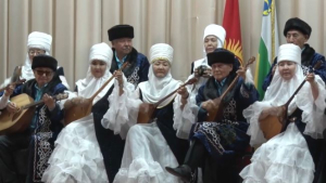 Ветеранский концерт: песни казахстанских авторов прозвучали в Кыргызстане