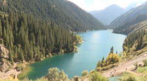 Кольсайские озера стали притяжением для иностранных туристов