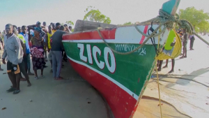 Кораблекрушение в Мозамбике: погибли больше 100 человек