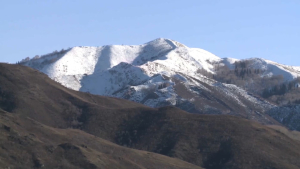 Открытие горнолыжного сезона на востоке Казахстана откладывают