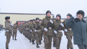 400 военнослужащих пополнили ряды гвардейцев в Караганде