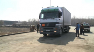 Ограничения для большегрузов ввели в 7 регионах РК