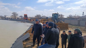 Вода в реке Жем Атырауской области пошла на спад