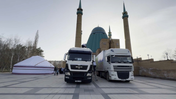 Павлодарцы доставили 60 тонн гумпомощи в мечеть Петропавловска