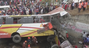 Крупная авария с автобусом произошла в Бангладеш