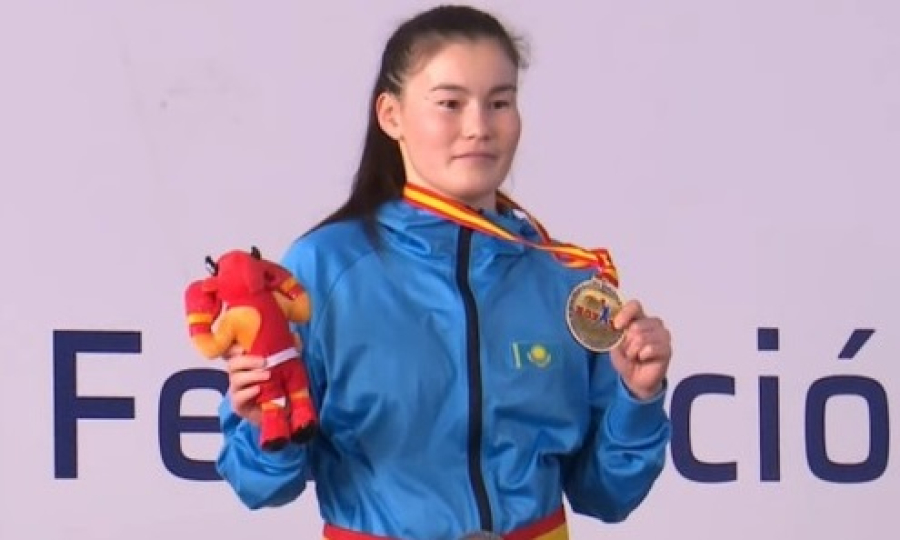 Казахстан завоевал два золота на международном турнире по боксу