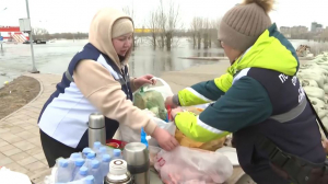 Около 25 тысяч активистов помогают пострадавшим в Казахстане