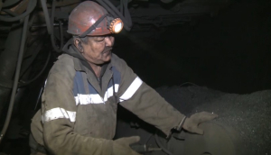 Экспорт и добыча угля сократились в Казахстане