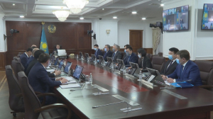 Казахстанцы взяли кредитов на 14 триллионов тенге