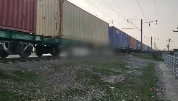 Парень попал под грузовой поезд в Шымкенте
