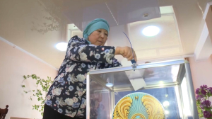 Акимов выбирают в 3 районах Актюбинской области