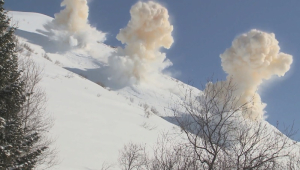 Спуск лавины произвели в 30 километрах от Усть-Каменогорска