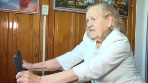 Как соцработник помогает пенсионерам на дому в Шымкенте