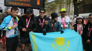 Казахстанцы пробежали Лондонский марафон