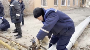 «К зиме не готовы»: аварии произошли сразу в нескольких регионах Казахстана