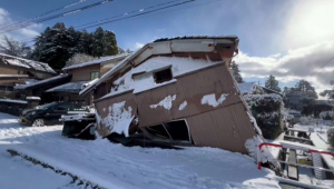 Землетрясения в Японии: тысячи жителей остаются без света и воды