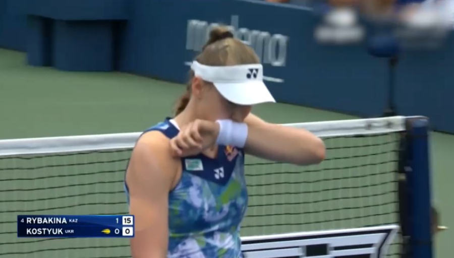 Елена Рыбакина без борьбы вышла в третий круг US Open