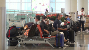 Сотни рейсов отменили из-за тайфуна «Саола» в Китае