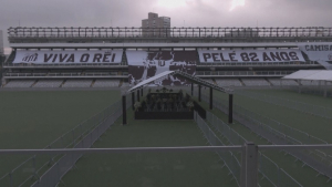 В Бразилии прощаются с легендой футбола Пеле
