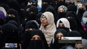 Иранда бойжеткендерді хиджаб кимегені үшін оқудан шығарып жатыр | Баспасөз