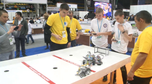 VIII фестиваль робототехники, программирования и инновационных технологий проходит в Караганде