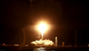 SpaceX запустила грузовой космический корабль Dragon к МКС