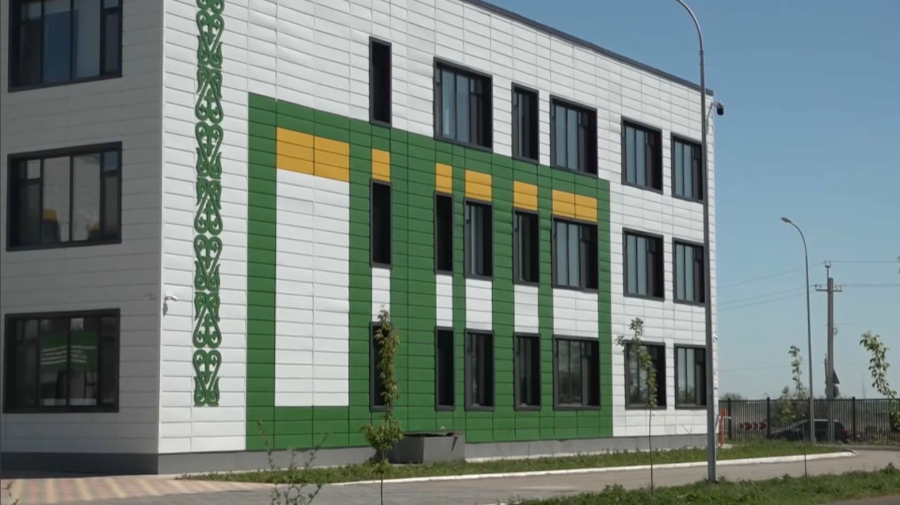 «Келешек мектептері»: БҚО-да алты білім ордасы бой көтереді