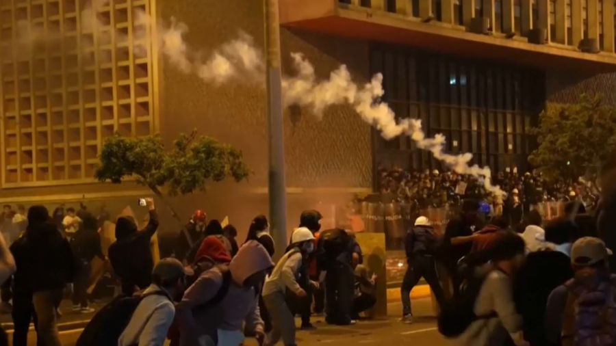 Чрезвычайное положение ввели в Перу