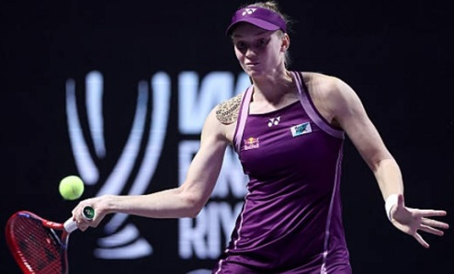 Рыбакина сыграла с топовой теннисисткой