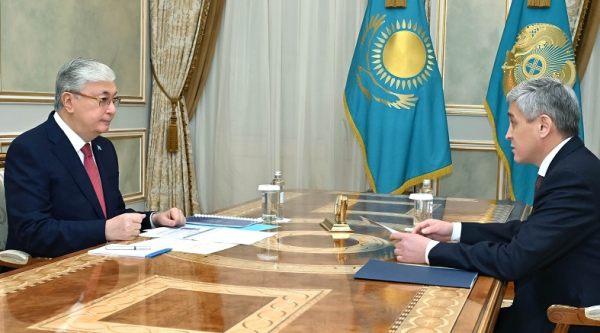 Глава государства принял акима Карагандинской области