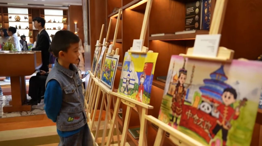 Наурызнама: Қытайда достық көрмесі өтті