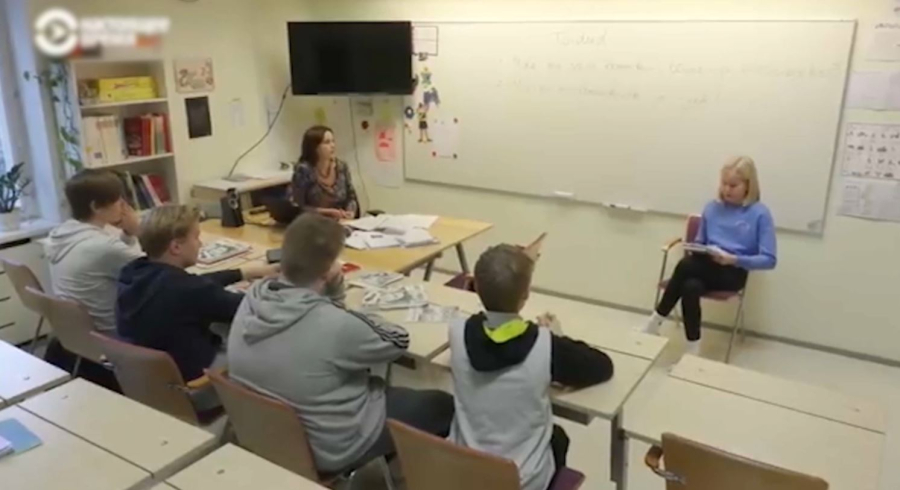 Мектептердегі ЖИ қолданысы: әлемдік тәжірибе