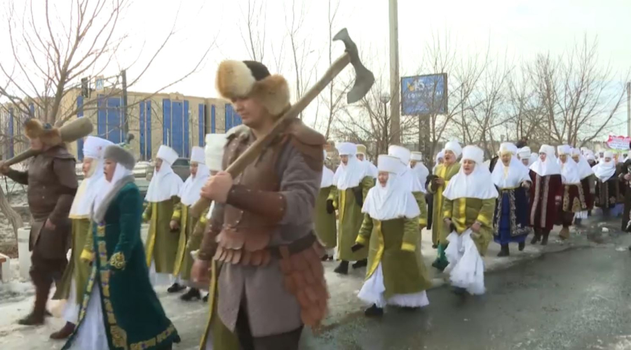 Кимешек киген әжелер керуені