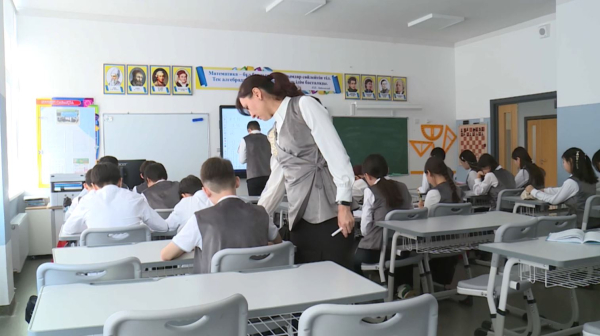 Больше 200 комфортных школ построят в Казахстане до конца года