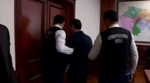 Чиновника задержали во время заседания в акимате Шымкента
