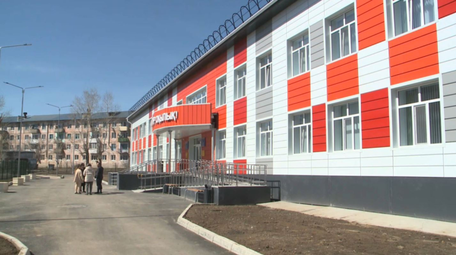 Жаңа Бұқтырмада қазақ мектебі ашылды