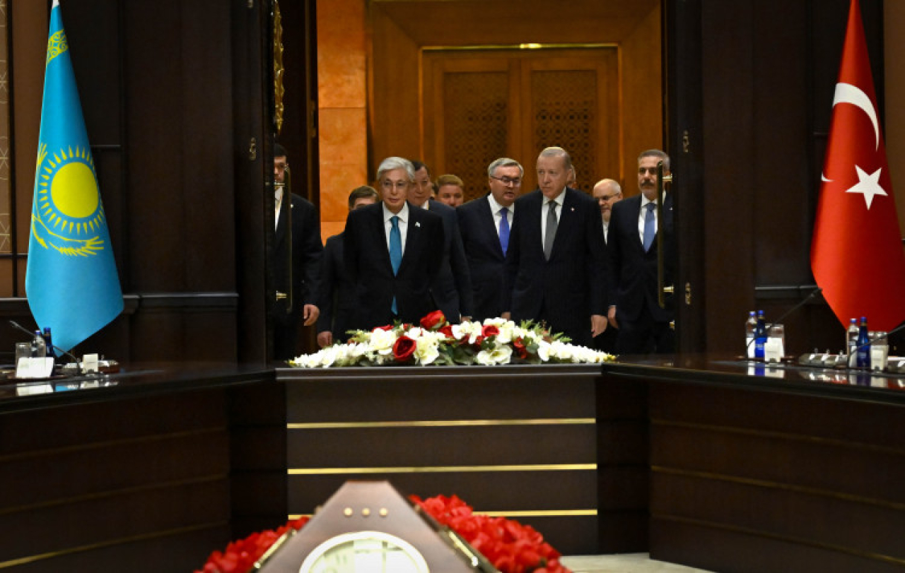Қазақстан мен Түркия президенттері кеңейтілген құрамда келіссөз жүргізді