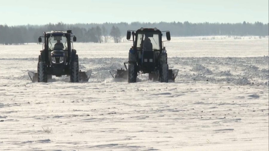 Ақмолалық диқандар қар тоқтатып жатыр