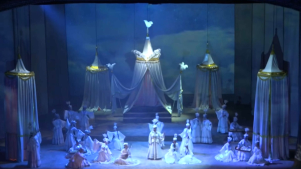 Опере «Кыз Жибек» исполняется 90 лет