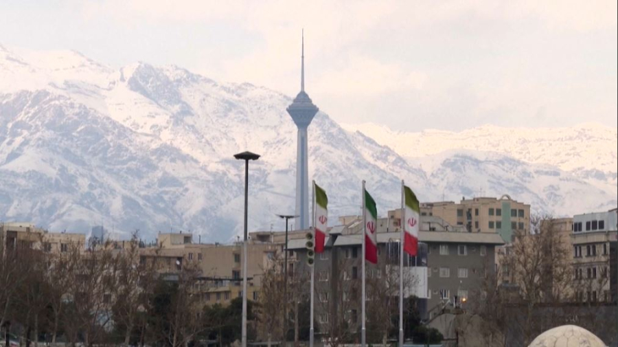 Иранның оқу орындары онлайнға ауысады