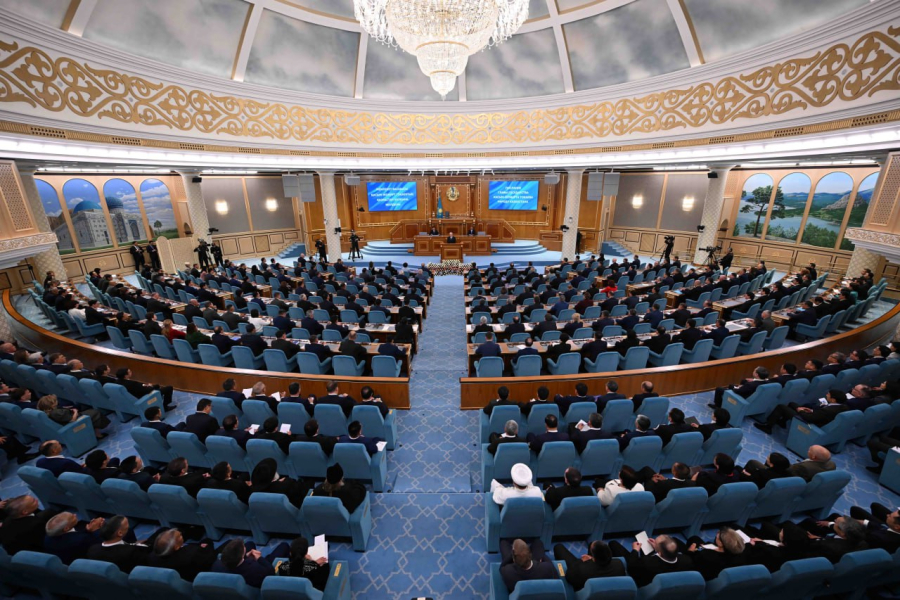 Президент: Қазақстан міндетті түрде цифрлық ел болуы керек