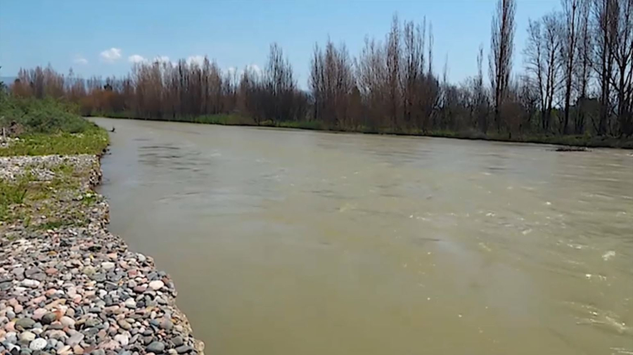 Кыргызстан не может укрепить берега трансграничной реки Чу из-за нехватки средств