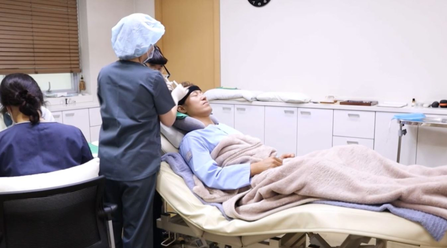 Оңтүстік Кореяда алопецияны мемлекет есебінен емдеу ұсынылды