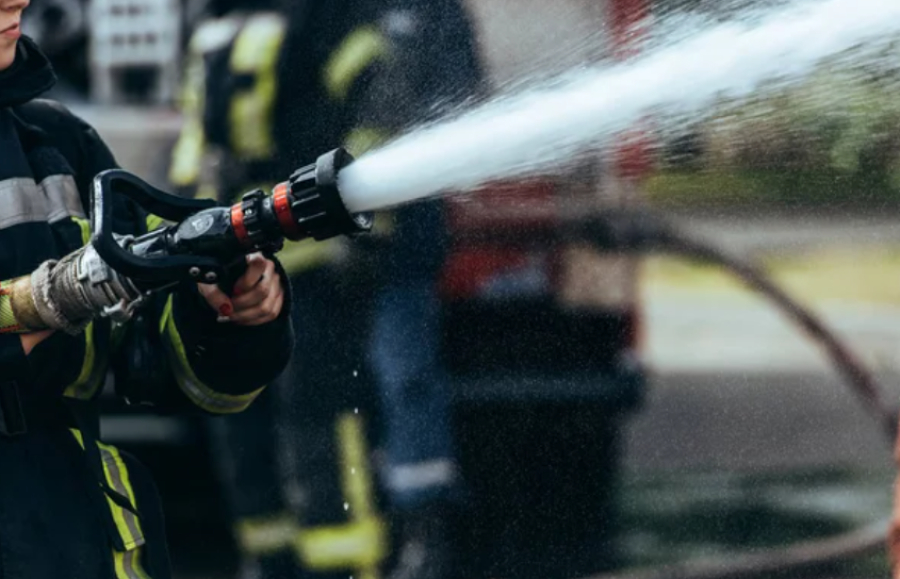 Пожар произошел на одном из рынков Алматы